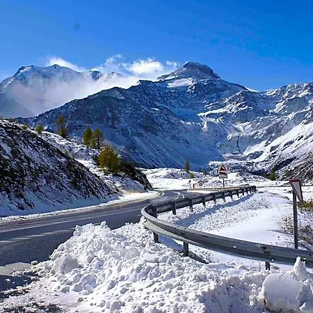 Simplon-blick Hotel *